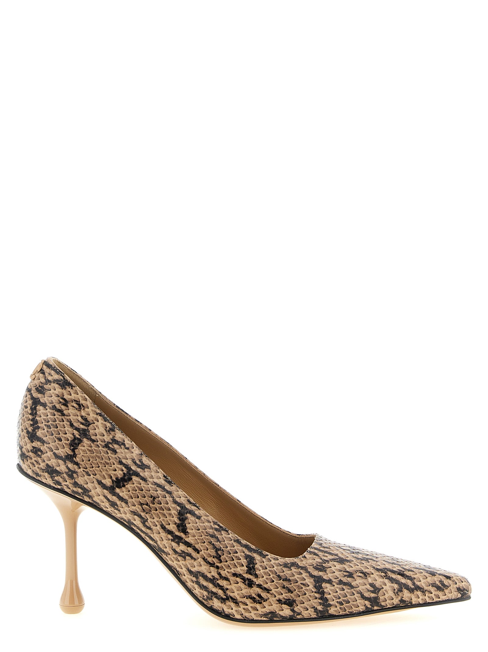 ‘Ixia’ pumps