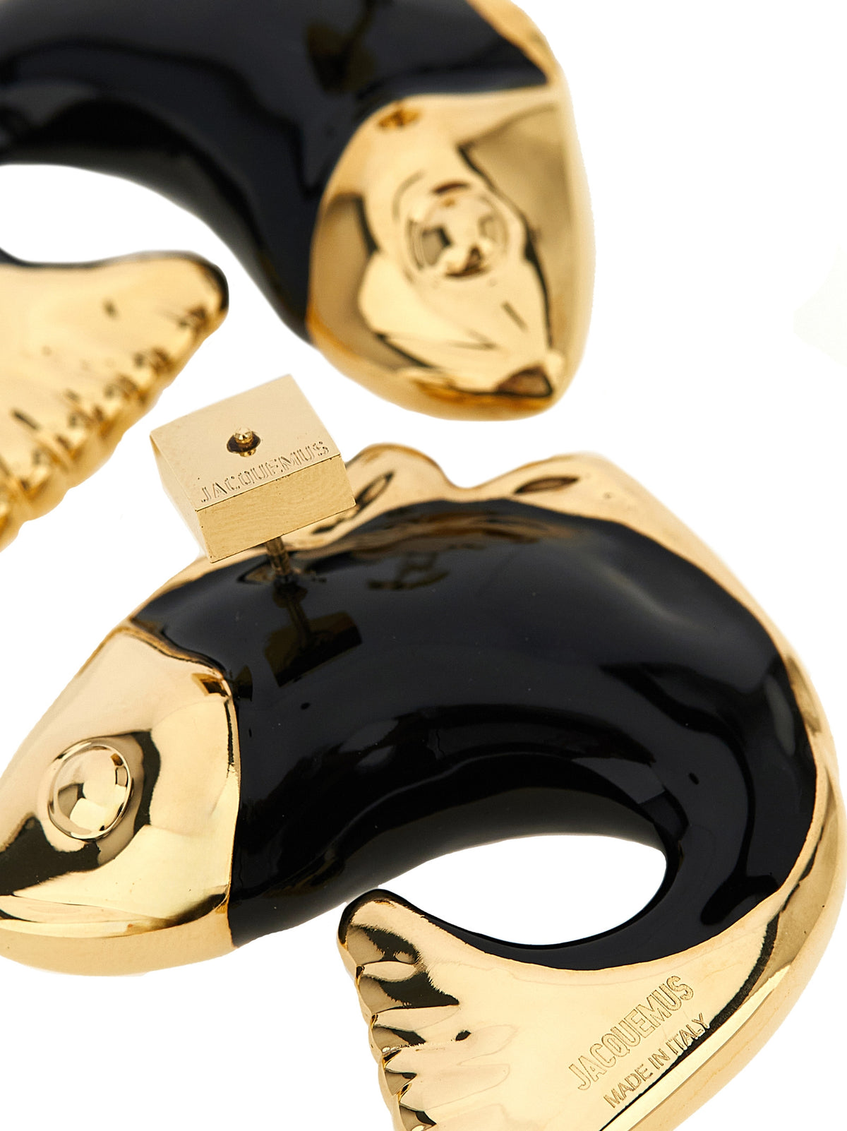 Jacquemus Les Boucles Poisson Black Enamel Gilded Copper Fish Earrings Rond-Carré Closure Women